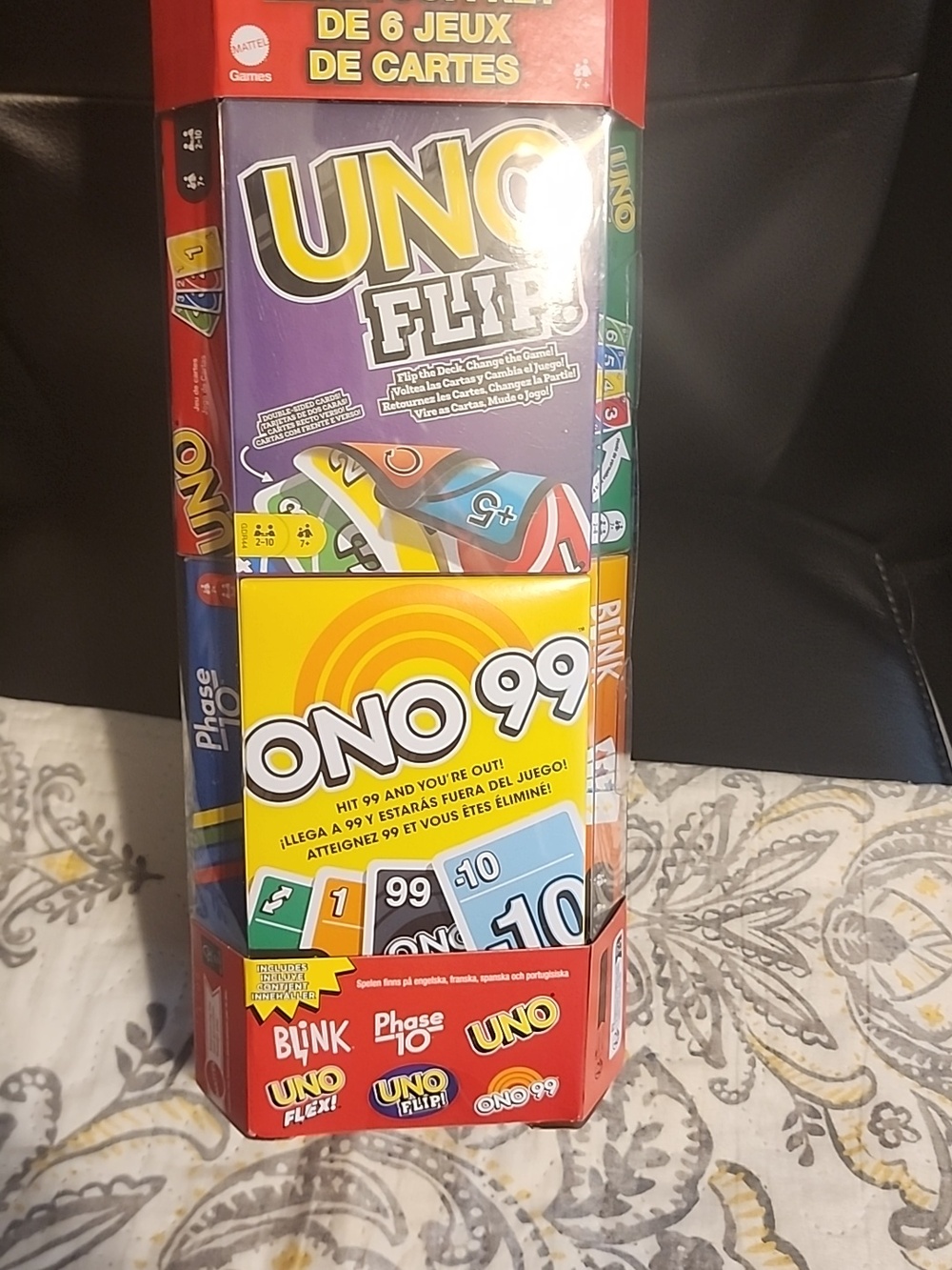 UNO & Phase 10 6-Game Mega Pack - Red, Blue, Yellow, Green - Picture 3 of 5